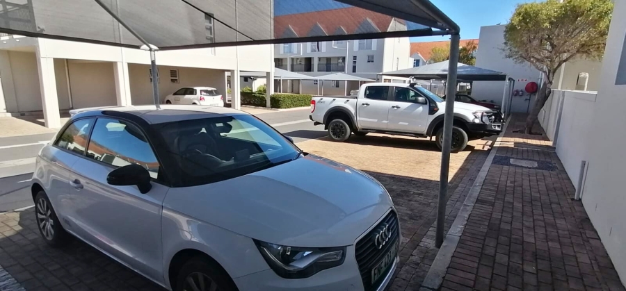 1 Bedroom Property for Sale in Gordons Bay Central Western Cape